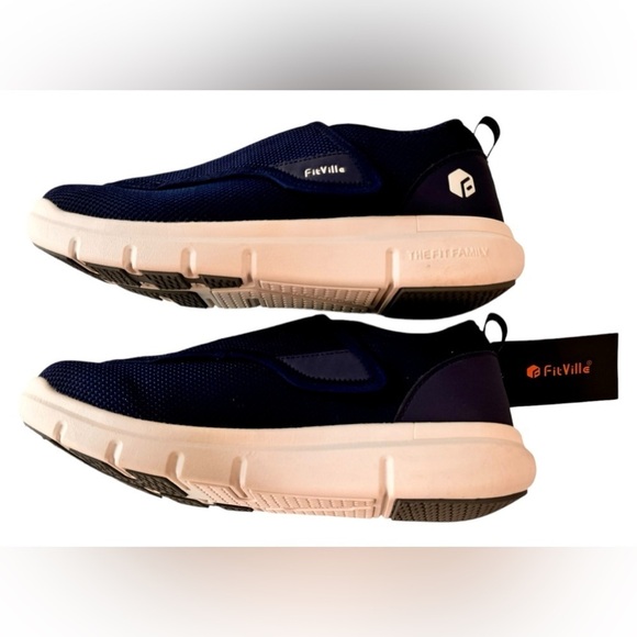 NWT Fitville 11EW Men’s Velcro Slip-on Loafers - Picture 3 of 8